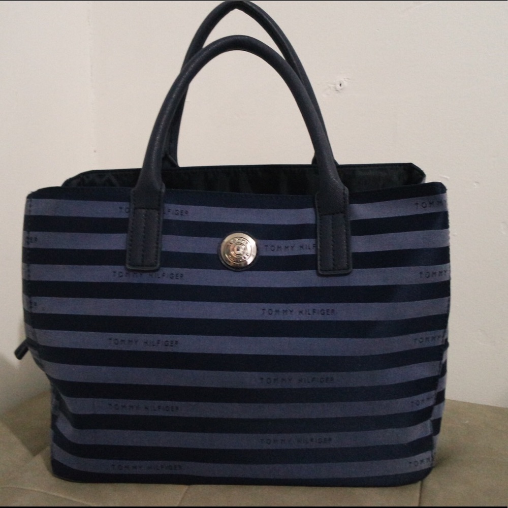 Tommy Hilfiger Purse